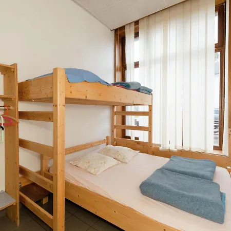 The Architecture Of A Re Examined School Holiday home *