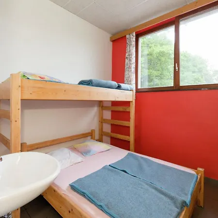 Holiday home The Architecture Of A Re Examined School *