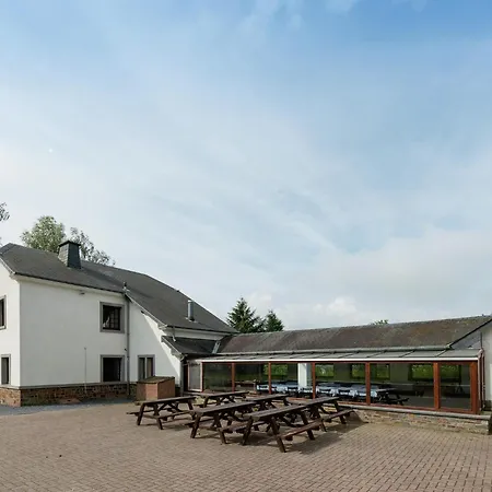 In Deiffelt Near Forest *