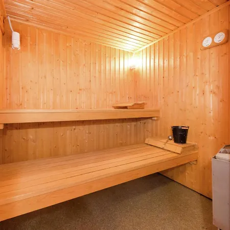 Vakantiehuis In Deiffelt Near Forest *