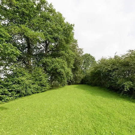 Holiday home In Deiffelt Near Forest