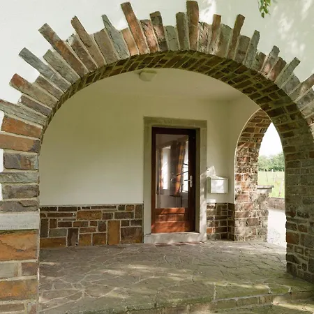 In Deiffelt Near Forest Holiday home