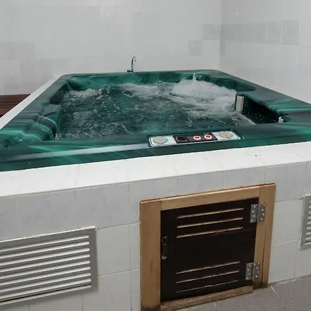 Holiday home In Deiffelt Near Forest