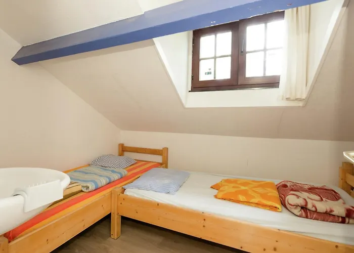 펜션 In Deiffelt Near Forest *