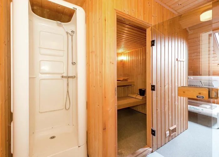 펜션 In Deiffelt Near Forest *