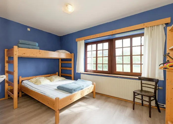 In Deiffelt Near Forest *