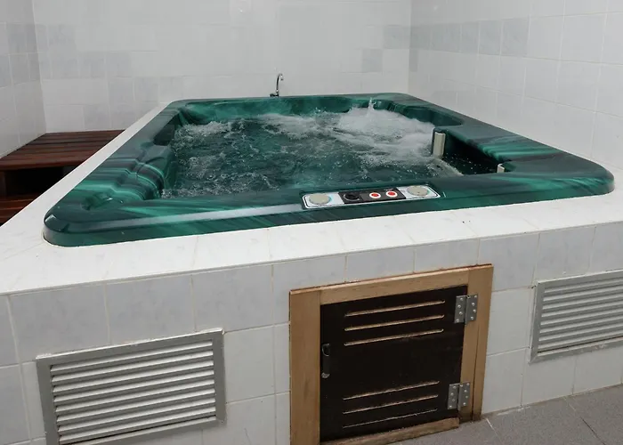 펜션 In Deiffelt Near Forest